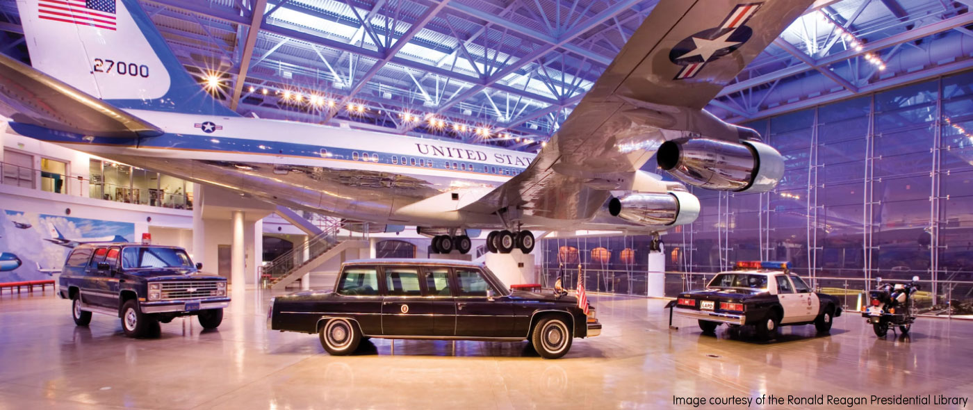 Air Force One Pavilion illuminated by HyLite LED Lotus Lamps